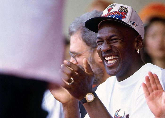 I saw Michael Jordan at a grocery store in Chicago a few years ago. I told him how cool it was to meet him in person, but I didn’t want to be a douche and bother him and ask him for photos or anything.

He said, “Oh, like you’re doing now?”

I was taken aback, and all I could say was “Huh?” but he kept cutting me off and going “huh? huh? huh?” and closing his hand shut in front of my face. I walked away and continued with my shopping, and I heard him chuckle as I walked off. When I came to pay for my stuff up front I saw him trying to walk out the doors with like fifteen Milky Ways in his hands without paying.

The girl at the counter was very nice about it and professional, and was like “Sir, you need to pay for those first.” At first he kept pretending to be tired and not hear her, but eventually turned back around and brought them to the counter.

When she took one of the bars and started scanning it multiple times, he stopped her and told her to scan them each individually “to prevent any electrical infetterence,” and then turned around and winked at me. I don’t even think that’s a word. After she scanned each bar and put them in a bag and started to say the price, he kept interrupting her by yawning really loudly.