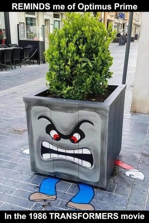 funny memes - street art mario - Reminds me of Optimus Prime In the 1986 Transformers movie