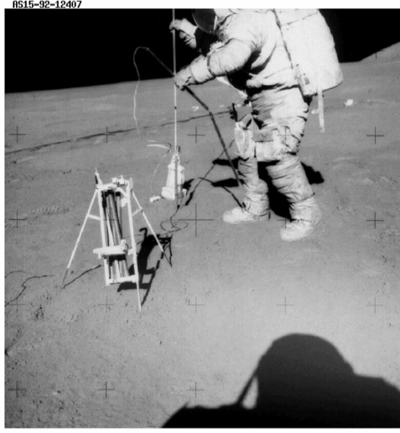 Apollo 15 astronaut Dave Scott got his drill stuck on the moon during an experiment. When he reached a depth of 5.3 feet, lunar soil particles rode up the helix of the drill bit and halted its momentum, postponing his task. The drill chuck was later auctioned for almost $50,000 in 2016