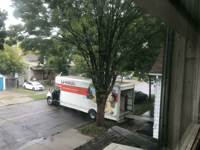 The Way My Neighbor Decided To Move For A Couple Hours
