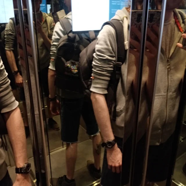 The hotel I'm staying at has a fully mirrored lift cabin.