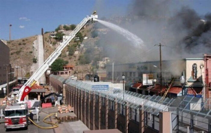 fascinating photos - arizona firefighters mexico - 13309