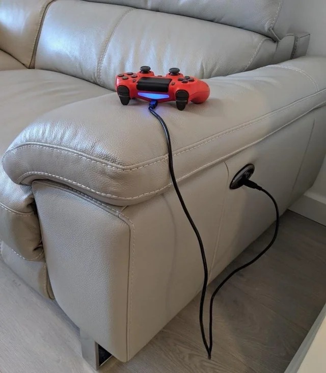 Couch plug-in for controller.