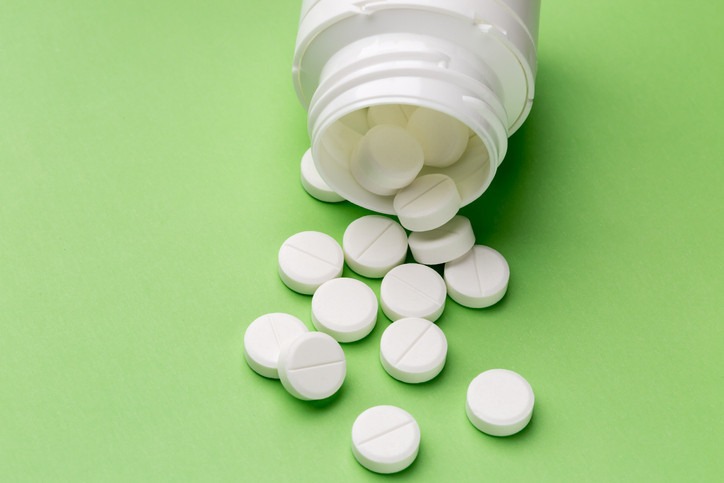 chewing an aspirin in case of a heart attack can save your life