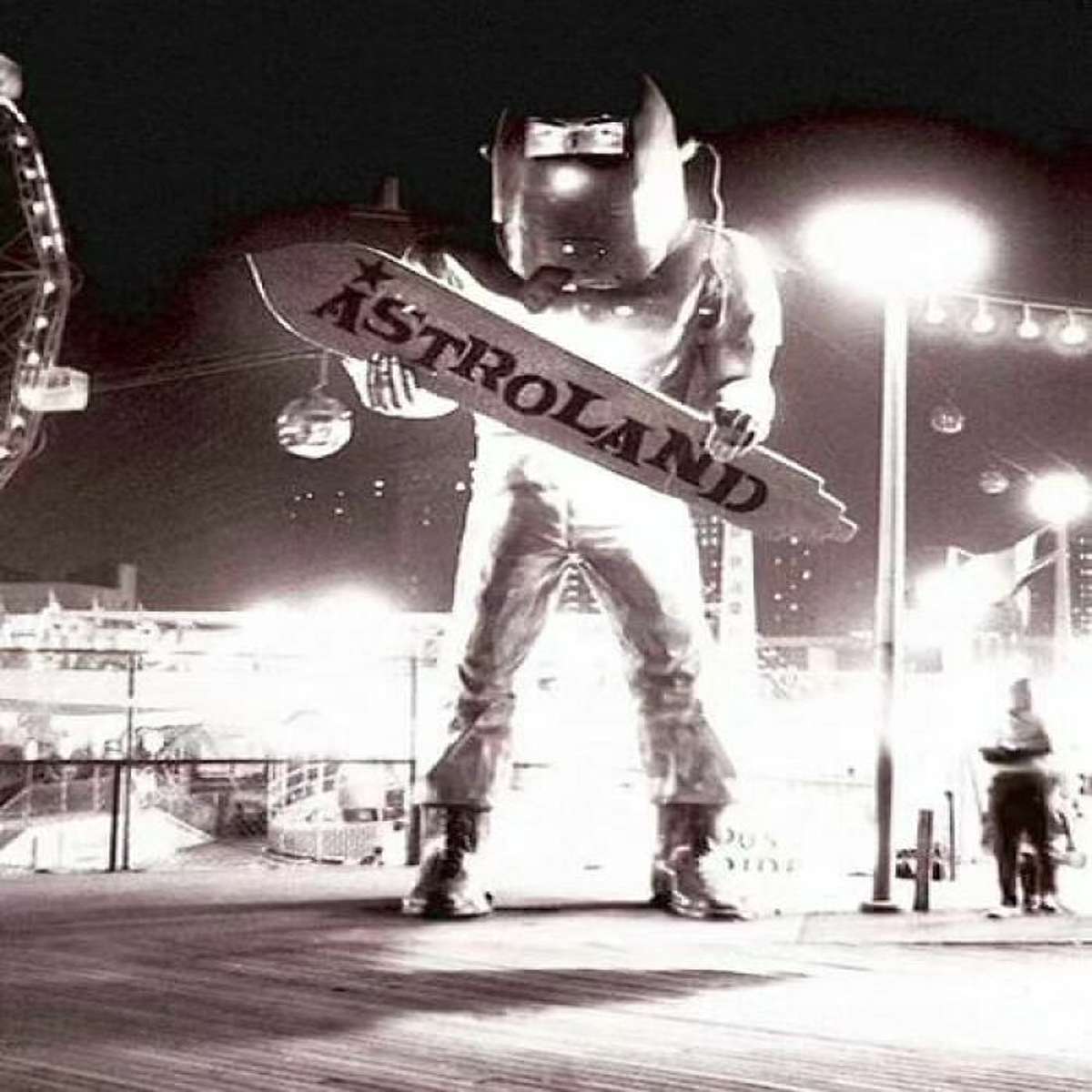 Astroman At Astroland. Astroland Was The First Space Age Theme Park. It Was Located On Coney Island, Brooklyn, New York, Opening In 1962 It Was Formally Closed On September 7, 2008