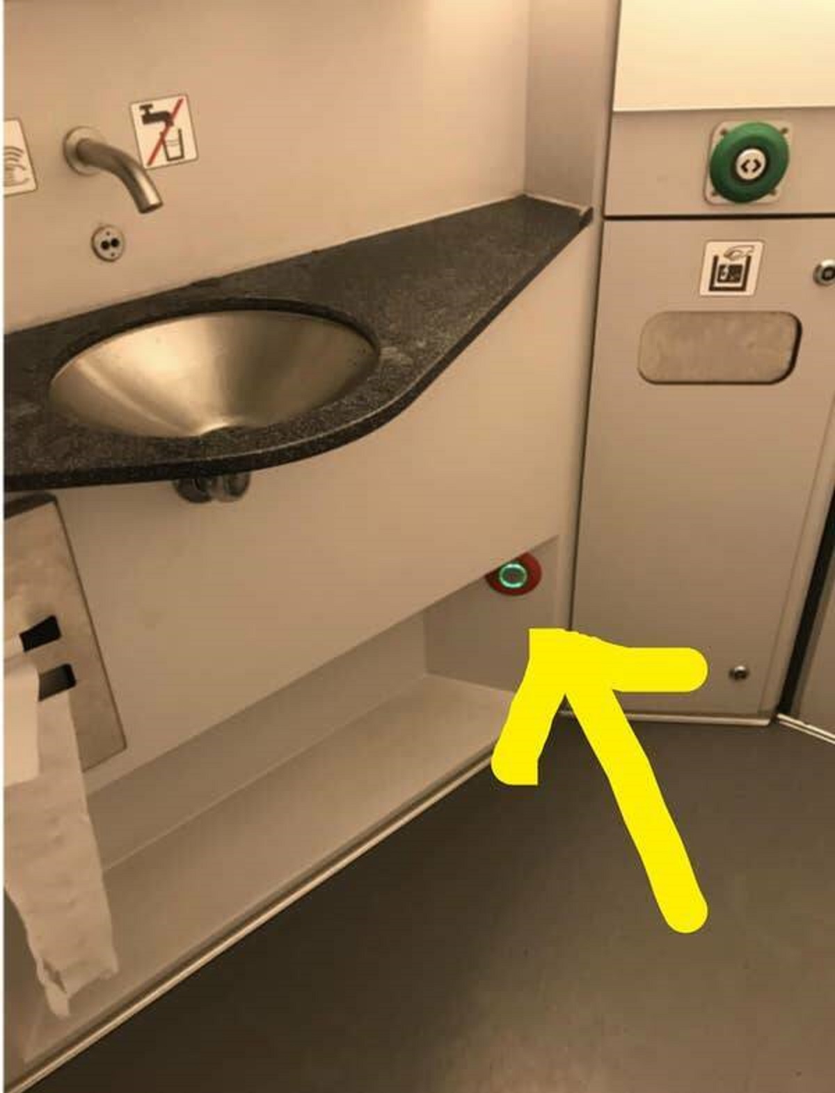 Belgium has the same thing in their train bathrooms.