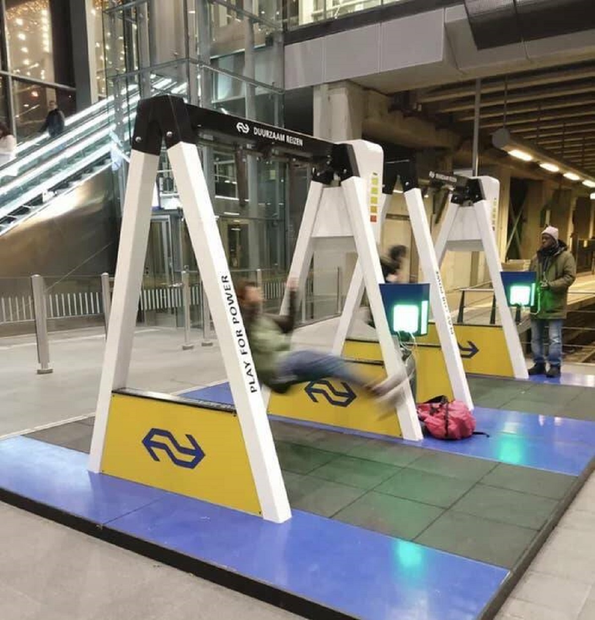 The Netherlands has swings you can use to charge your phones at The Hague central.