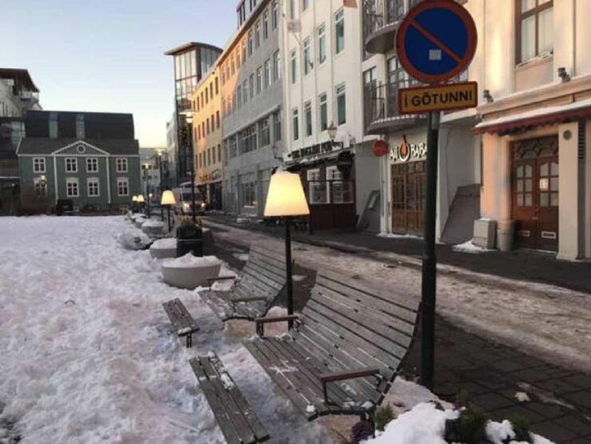 Iceland has park benches with footrests.