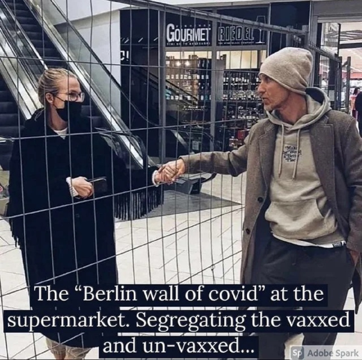 cringe pics - cool - C! Gourmet Biedel Virene Maki Wa The "Berlin wall of covid" at the supermarket. Segregating the vaxxed and unvaxxed... Sp Adobe Spark