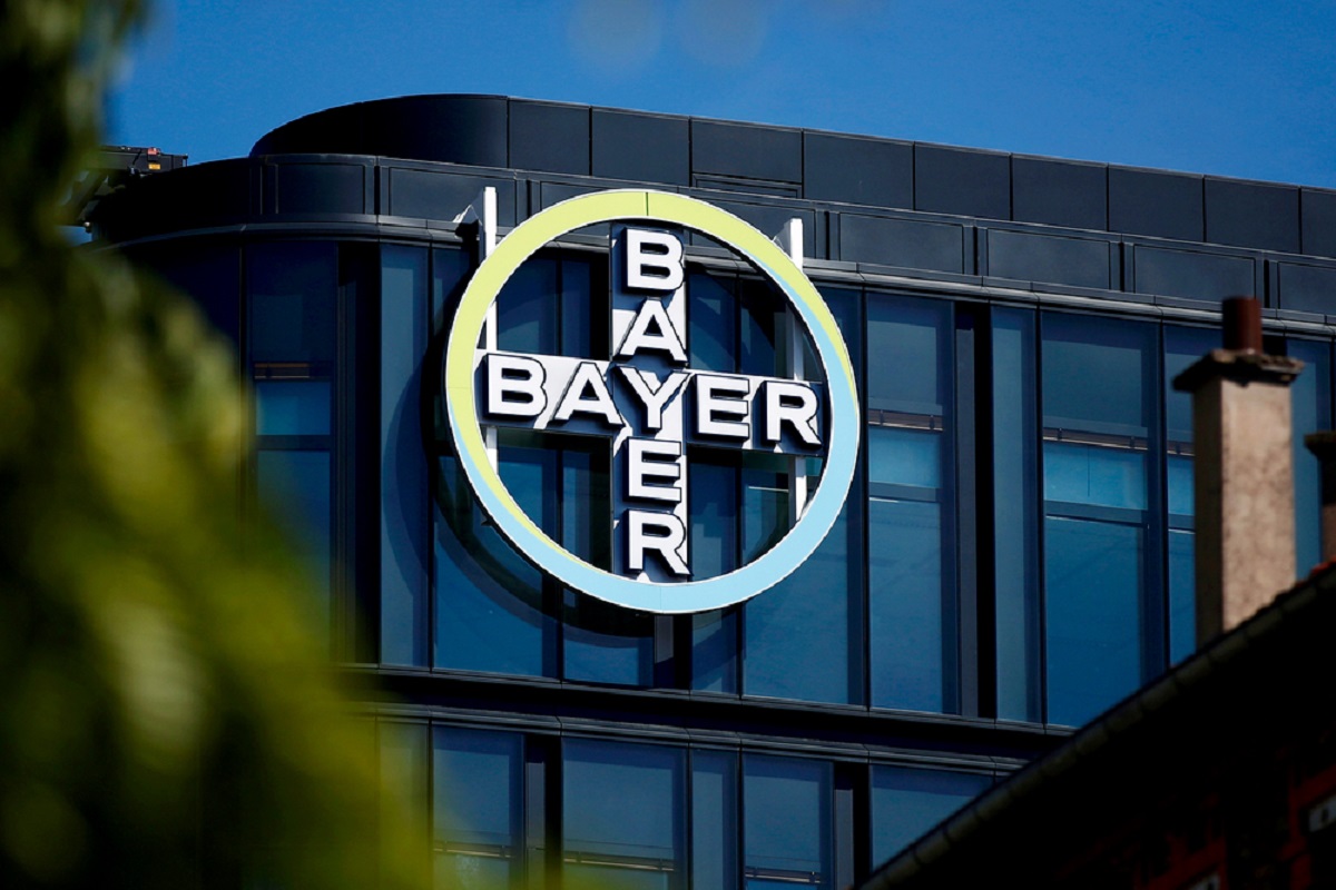 Bayer knowingly sold blood-clotting agents infected with HIV to Asia and Latin America months after withdrawing them from Europe and the US.