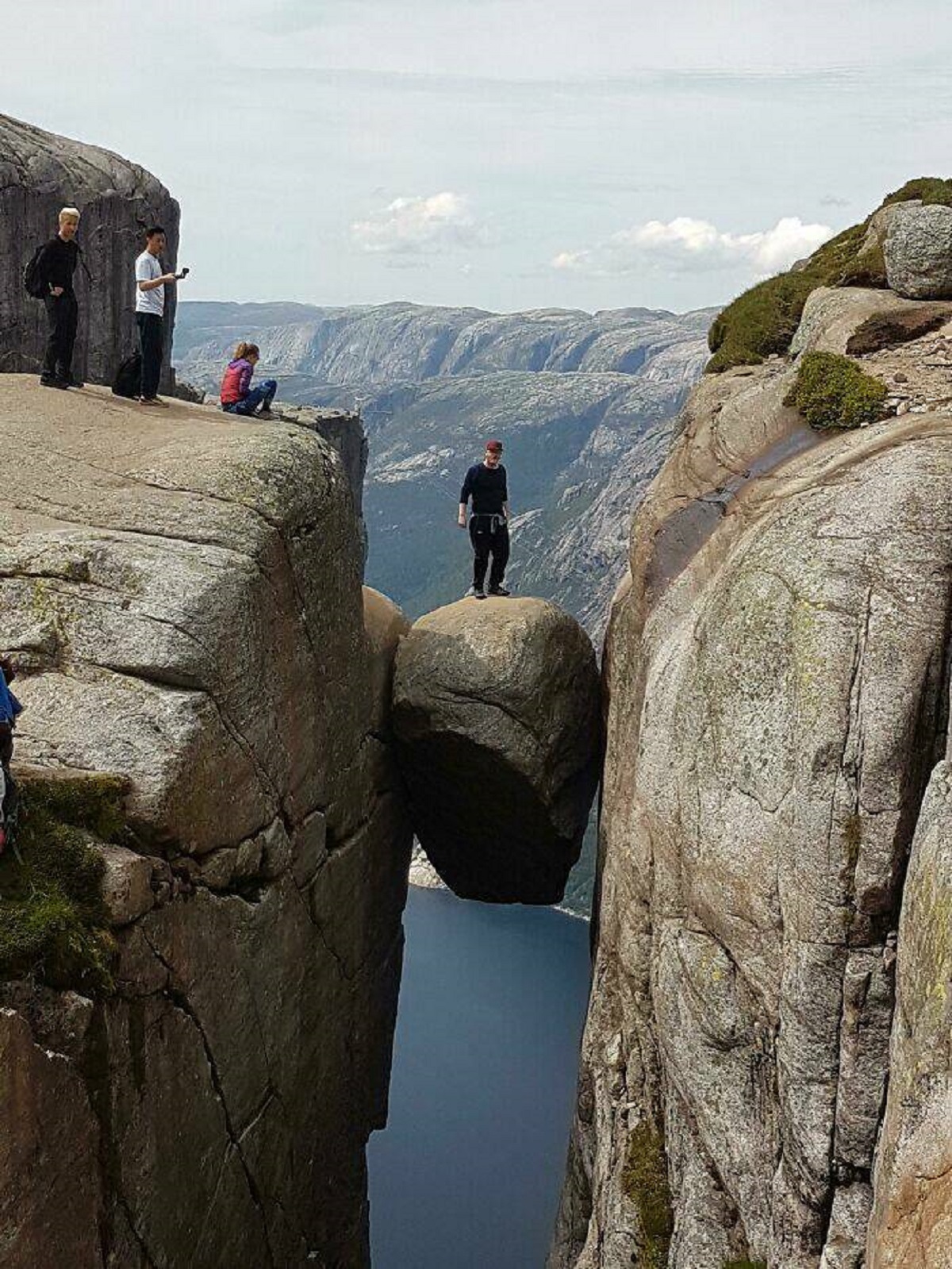 "Victory Over Fear Of Heights, 1000m"