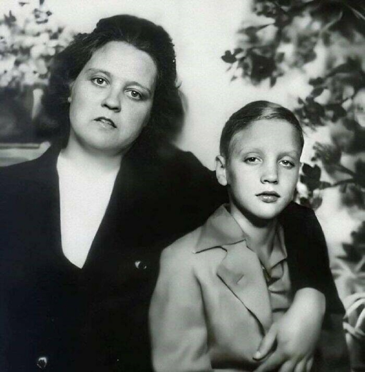 "Elvis And His Mother Gladys"