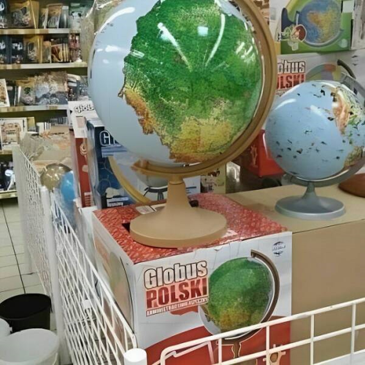 "Globe only with Poland"