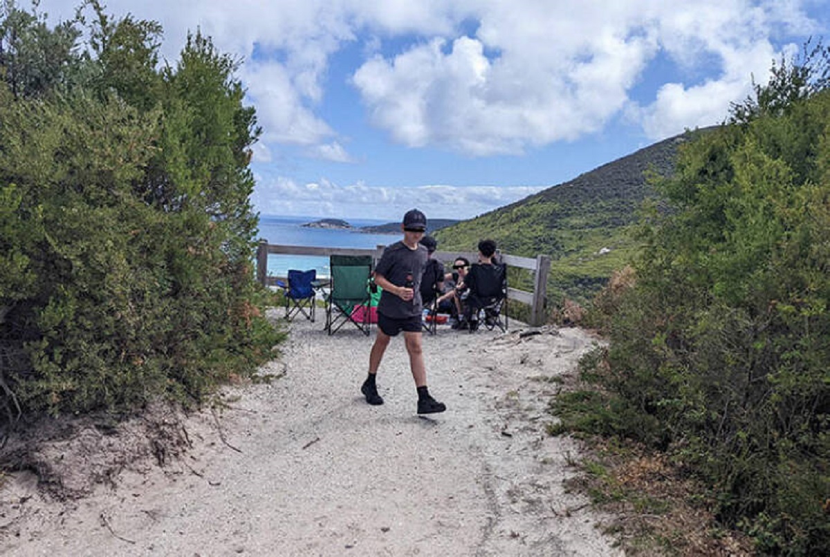 "This Family Taking Up An Entire Sightseeing Platform So Nobody Else Can Take Photos""It's a long weekend so Wilson's Promontory was very busy, a lot of people missed out on great photos and views because these people wanted it for themselves."
