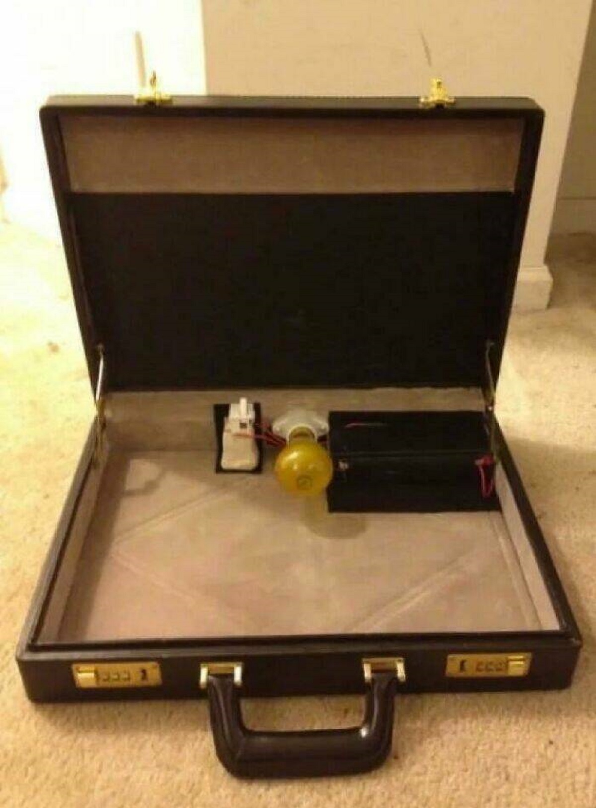 "What Was Inside The Glowing Briefcase In Pulp Fiction"