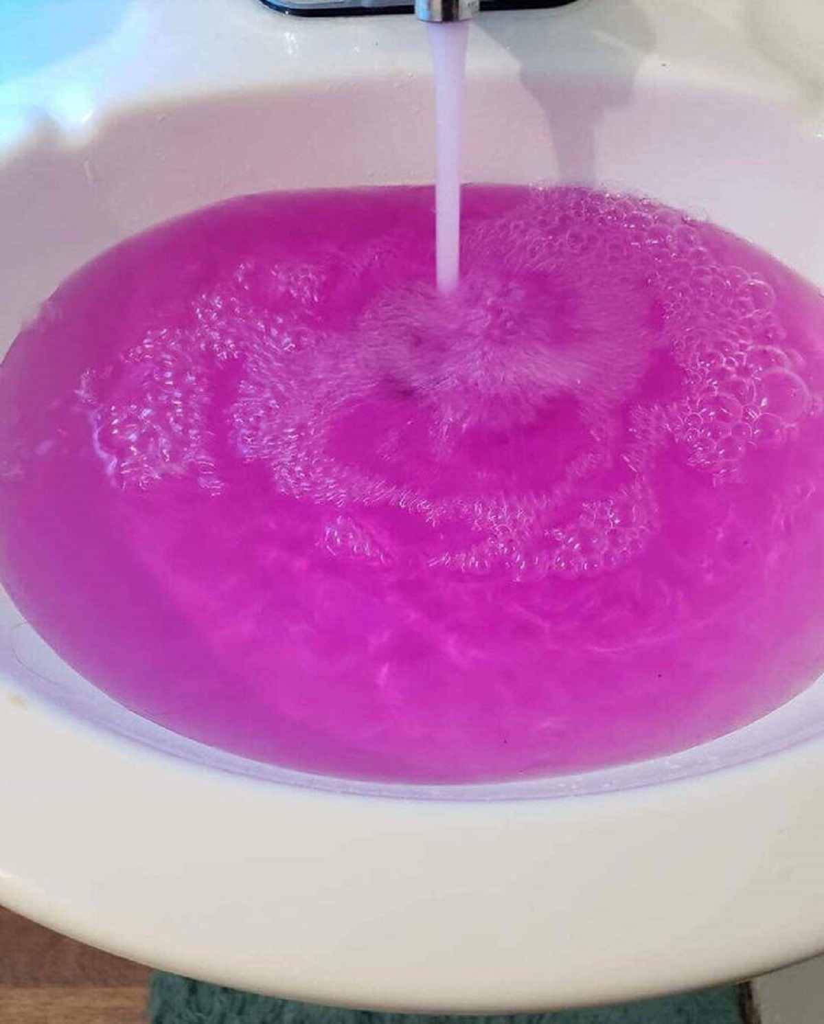 ’’My parent’s water is hot pink due to a chemical leak.’’