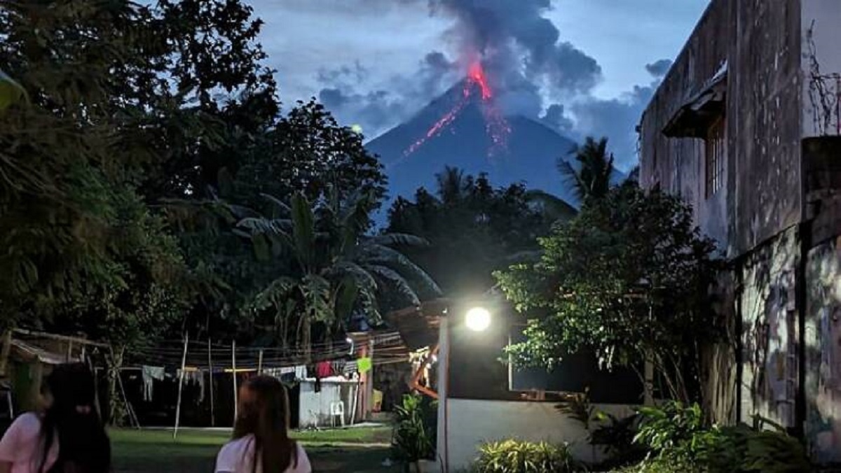 "Active Volcano Oozing Lava Near The Resort We Are Staying At"