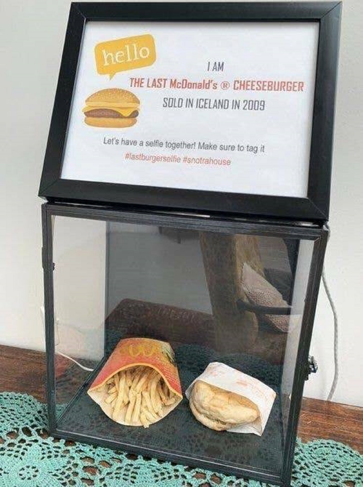 The last McDonald's in Iceland closed in 2009. Feast your eyes on the final cheeseburger sold in the country, which has been preserved and lying in state for the past decade: