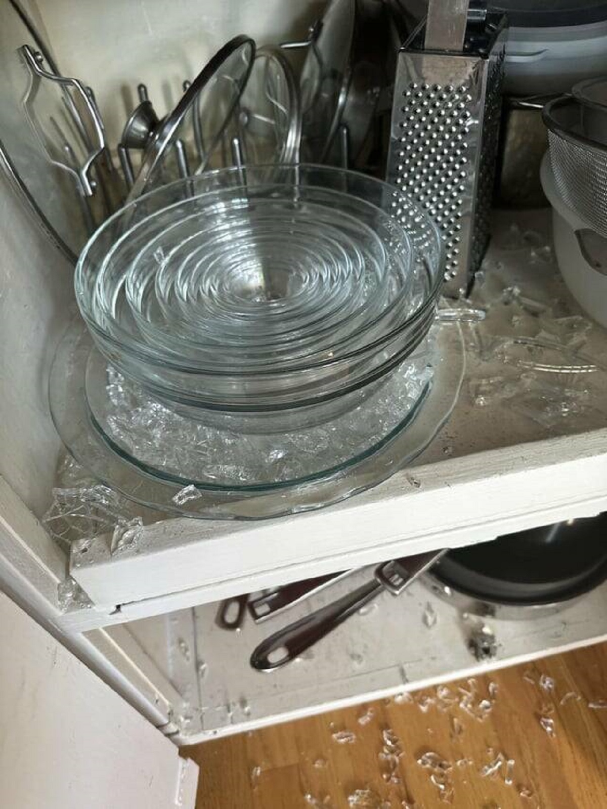 "My glass bowl spontaneously combusted inside my kitchen cabinet."