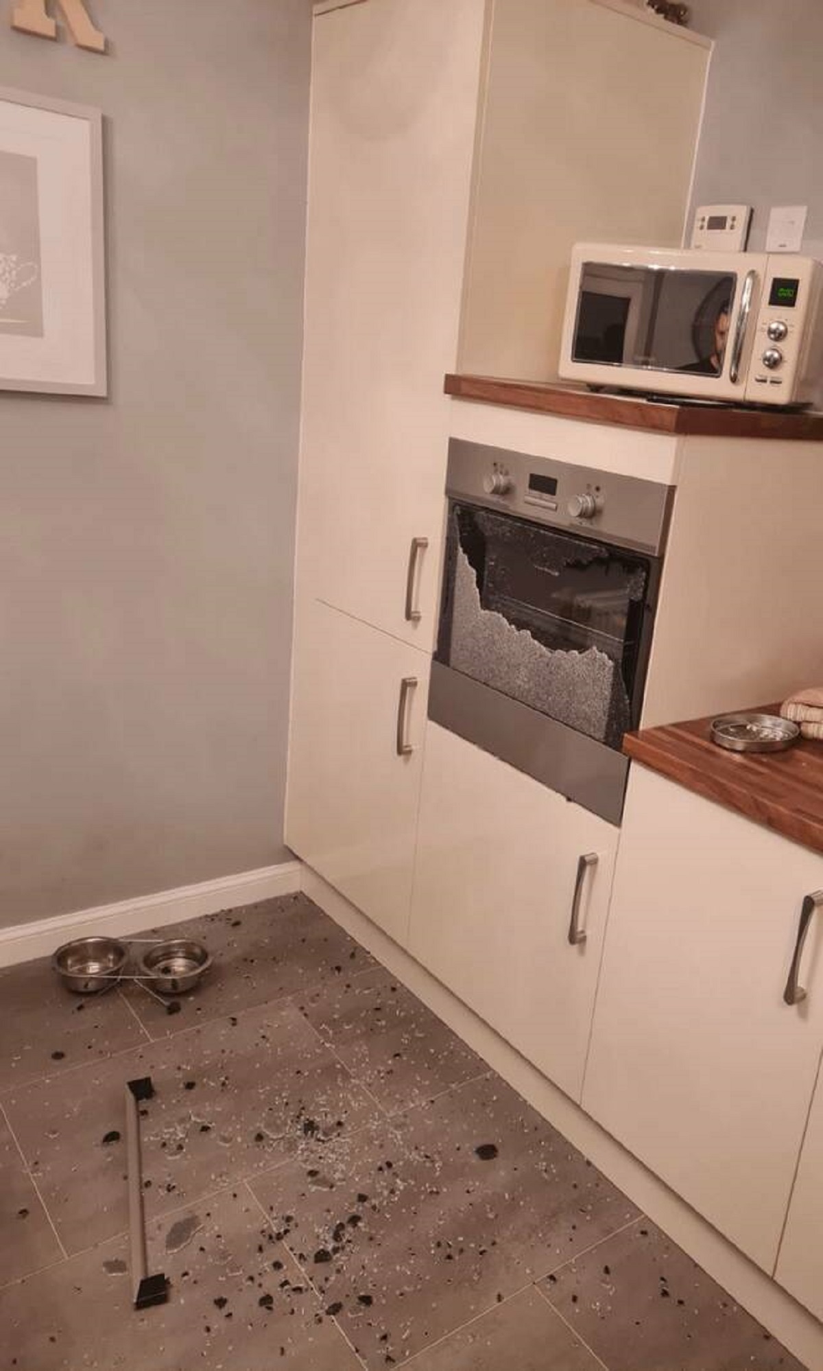 "My oven just exploded!"