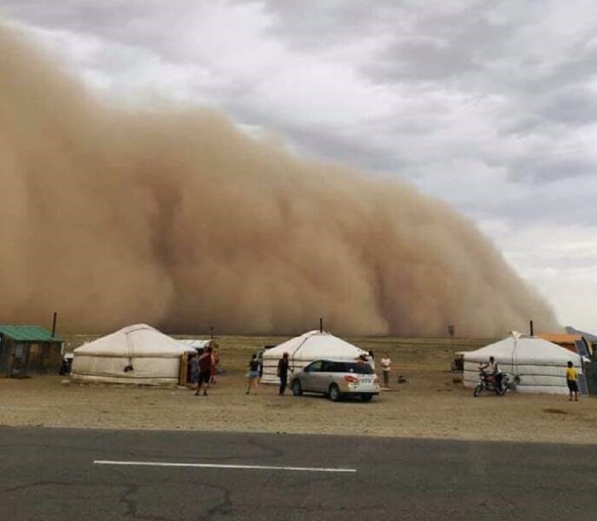 "A Massive Sandstorm (Elsen Shuurga) In Mongolia. Just Another Day On The Steppes"