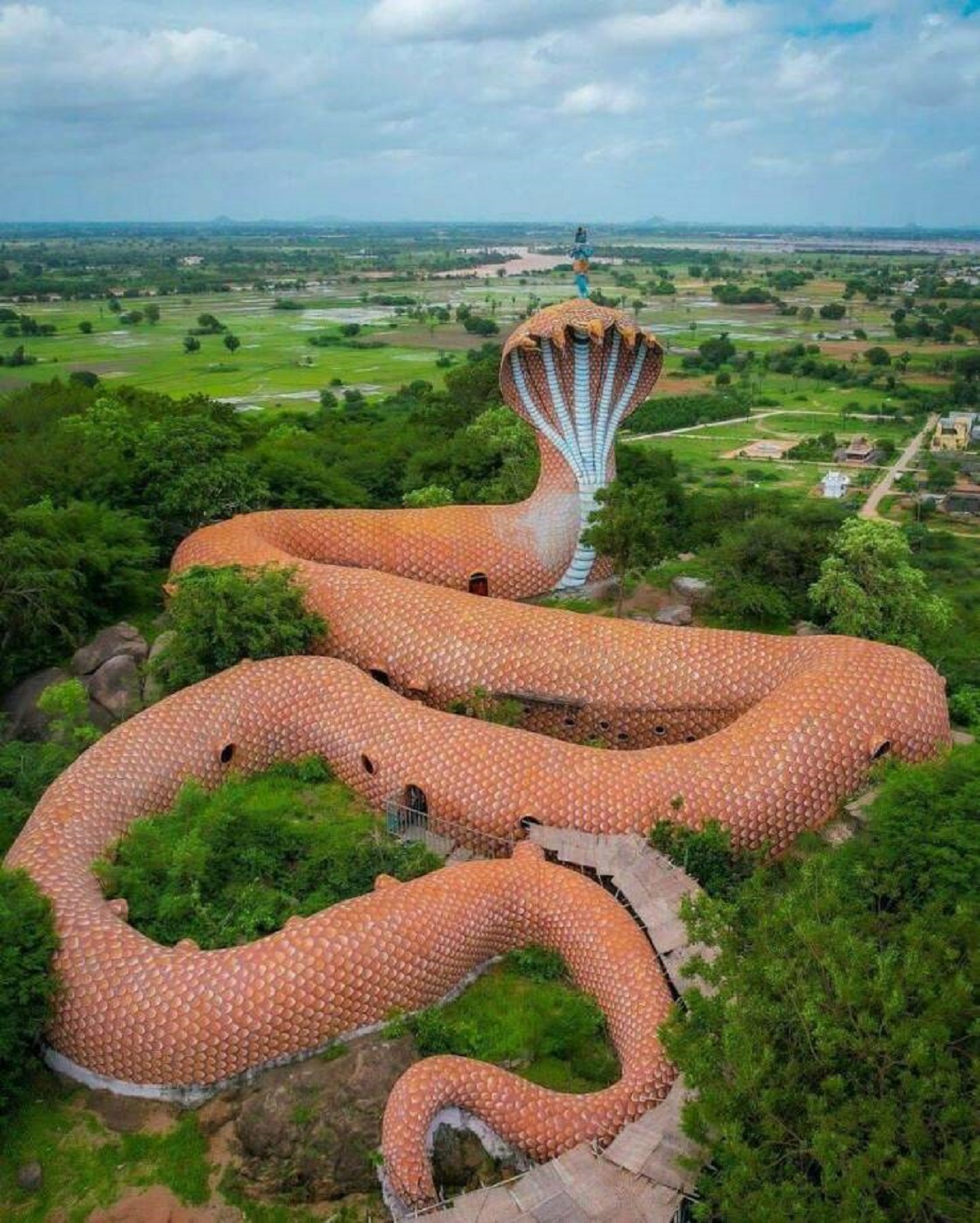 snake temple india