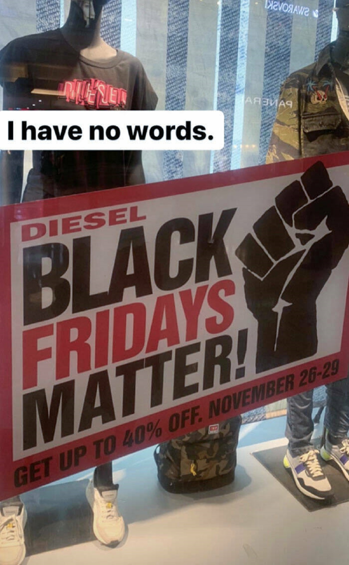 38 Black Friday Fails.