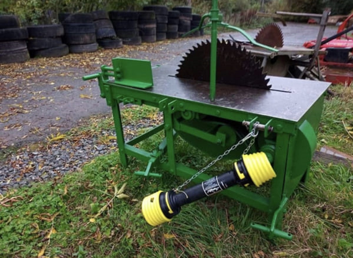 “A tractor-powered saw bench.”