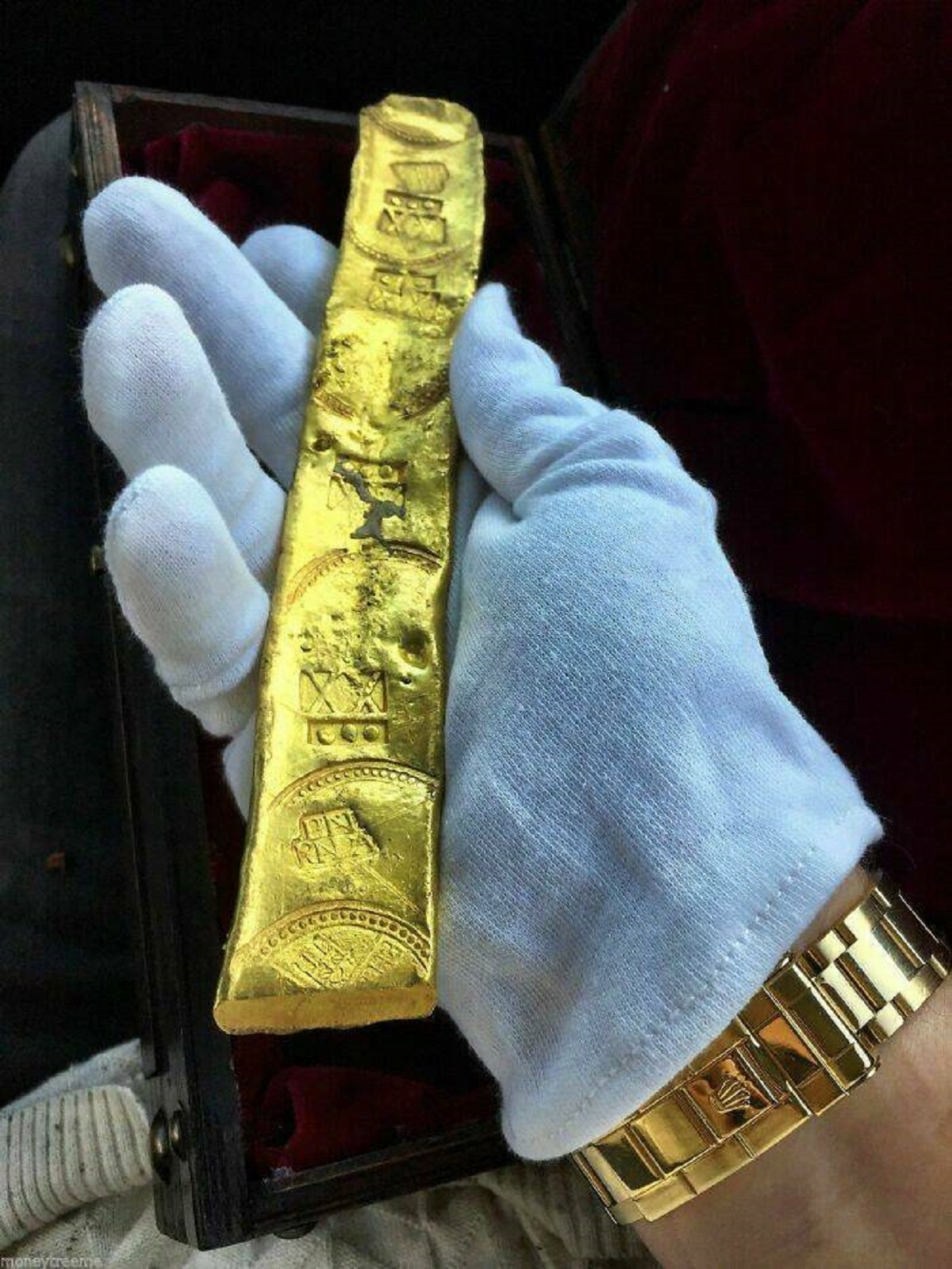 "A Gold Bar With Mint Marks, Recovered From The Spanish Treasure Ship "Atocha" Which Sank In 1622"