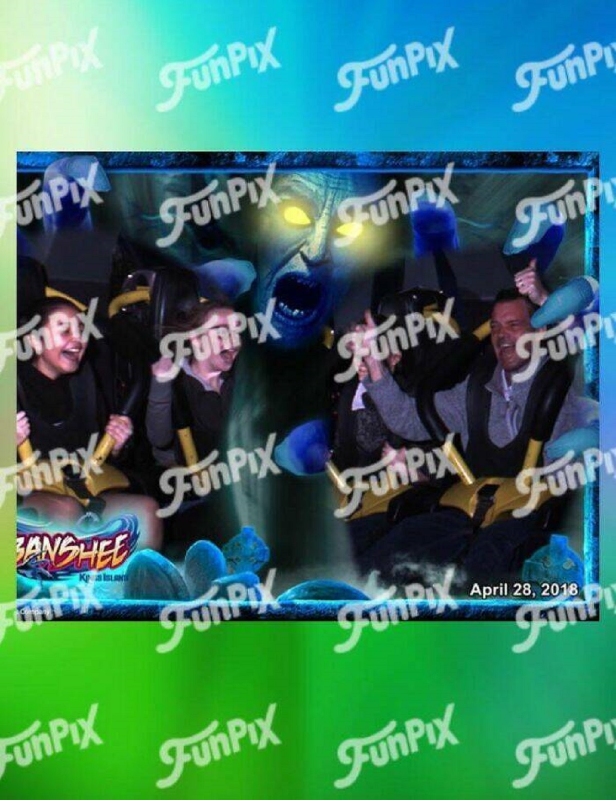 "I Paid $45 To Add Ride Photos To My Daughter's Amusement Park's Season Pass. It's An Extra $20/Photo To Download Without The Watermark"