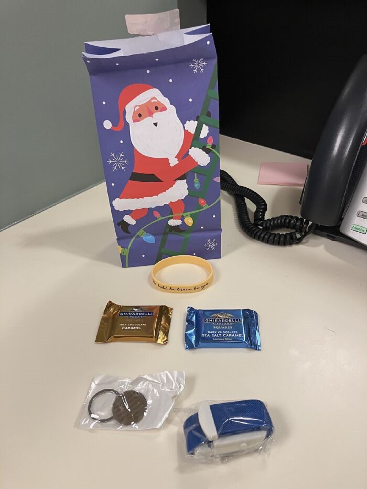 Hospital “Leadership” Gave This To Their Nurses For Their Christmas Bonus