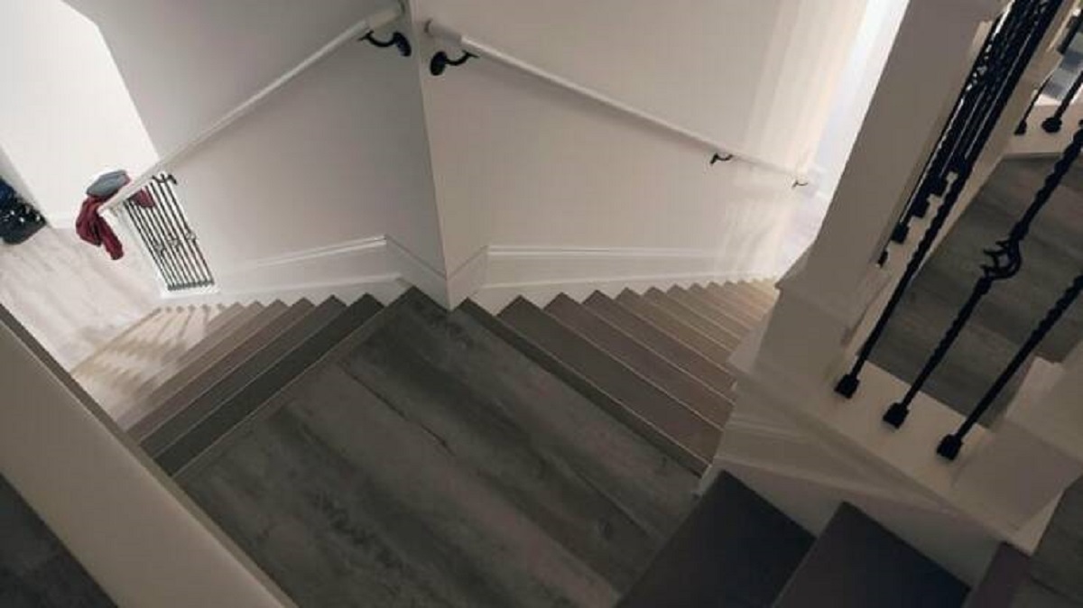 "Parents new house has conjoined stairs"
