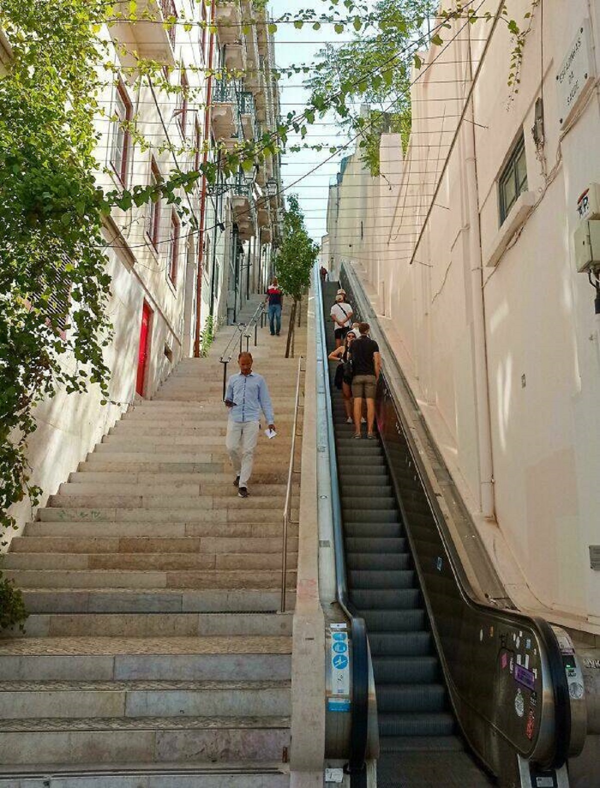 "Lisbon Consists Of 7 Hills. In Order To Make It Easier For Residents And Tourists To Move Between The Different Neighbourhoods, This Open-Air Escalator Was Installed"