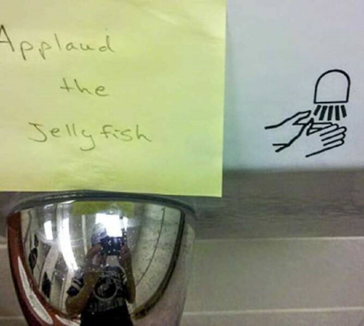 38 Signs That Are Totally Ridiculous.