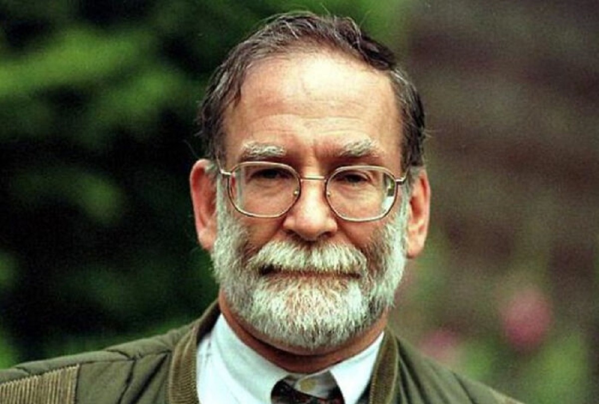 Harold Shipman, seemingly a normal GP, turns out to be a prolific serial killer with maybe up to 250 victims over his career. Only discovered when a hospital worker was concerned about the number of cremation forms they had to process for his elderly patients, so very close to going undetected.