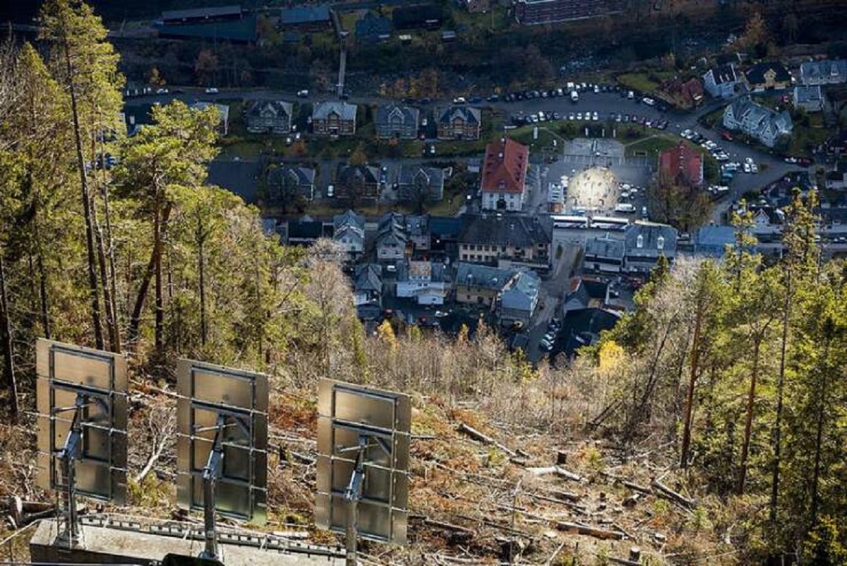 rjukan norway mirrors