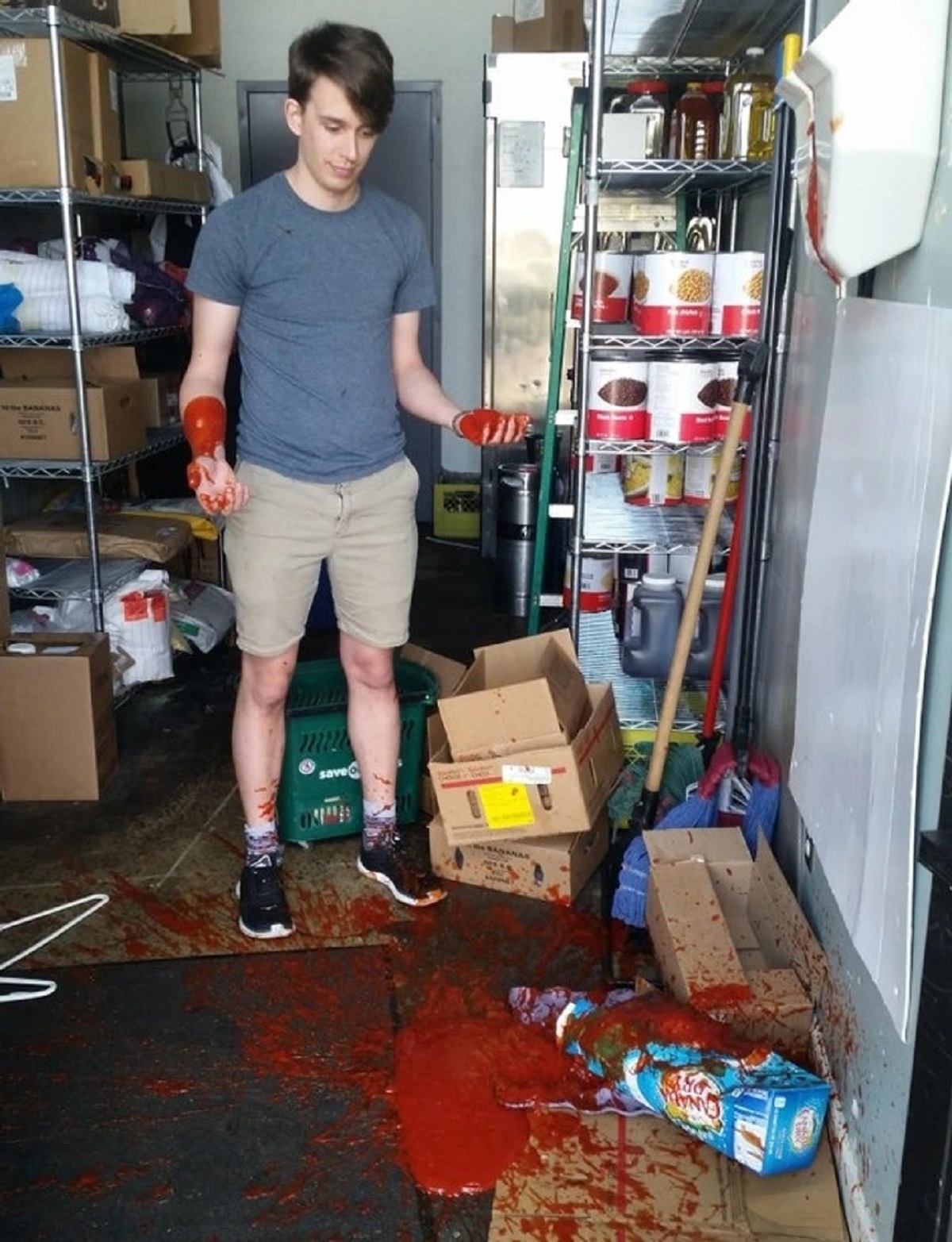 “Had some trouble with the ketchup dispenser at work.”