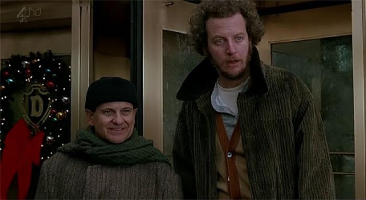 a doctor reviewed the injuries sustained by Marv and Harry in Home Alone 1 & 2, and concluded that 23 of the injuries would have resulted in death.