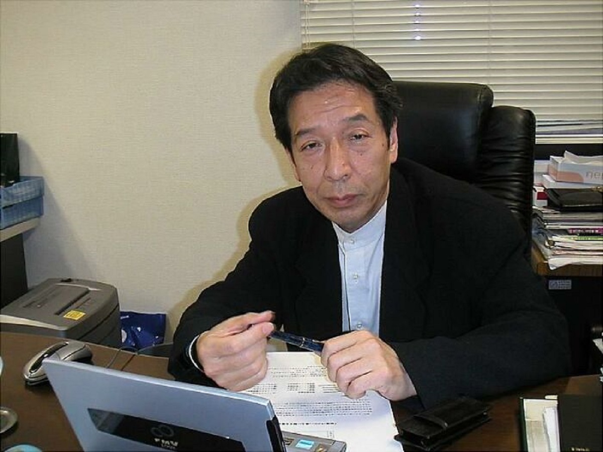 Tomohiro Nishikado, creator of Space Invaders, made the entire game himself. Not only was he its designer, programmer, artist, and sound mixer, but he also engineered the game’s microcomputer from scratch.