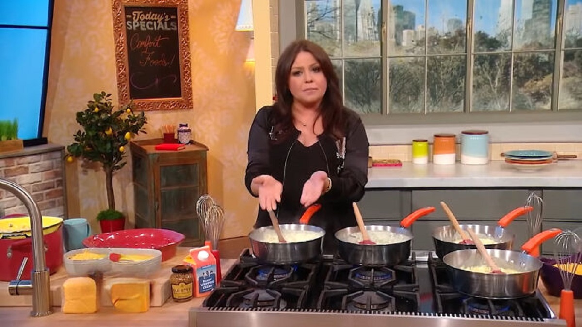 Rachael Ray. She seems pretty outgoing and friendly but I've read on several different platforms that she's an ahole. It's a shame.