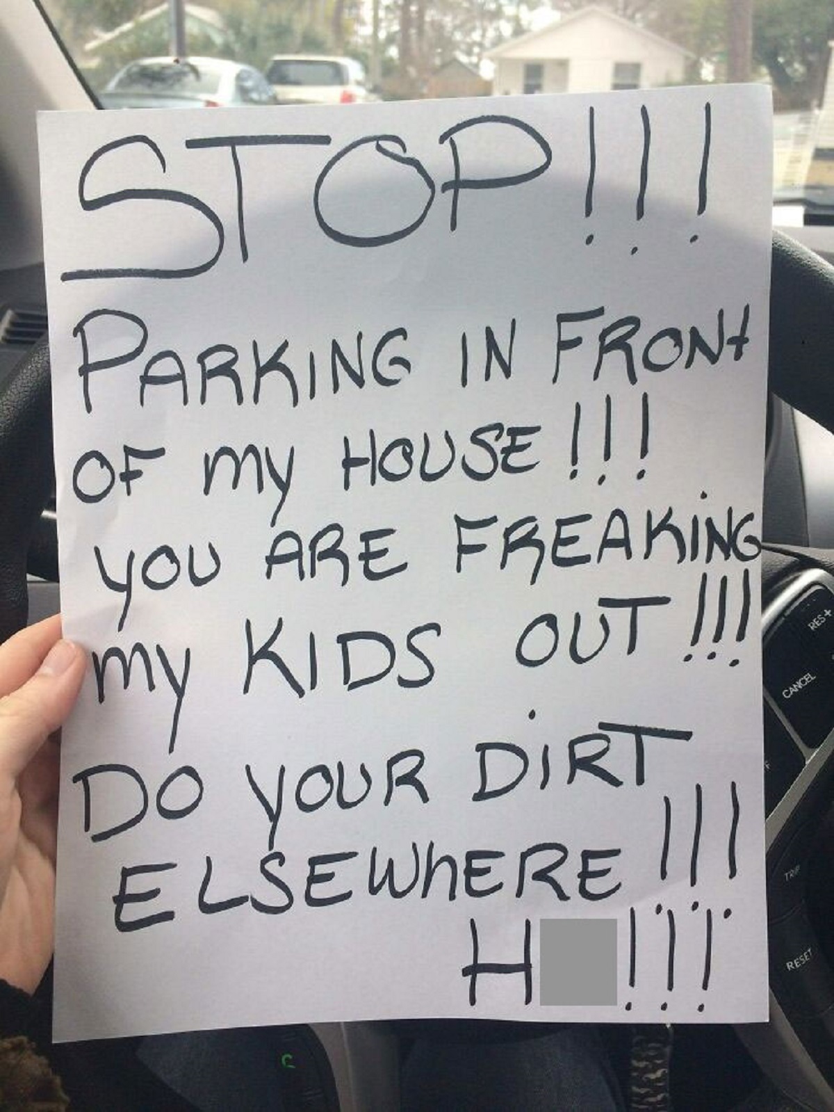 40 Bad Notes And Texts From Neighbors.