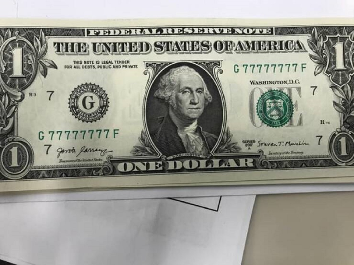 1 us dollar - 1 Federal R Crvenote The United States Of America H 7 This Note Is Legal Tender For All Debts, Public And Private G G77777777 F 7 Jorda Jarrage Bremard the Cons G77777777 F Washington.D.C. 7 Cone Dollar Ht Seres Sreven T. Mawakin 7 Siemetery