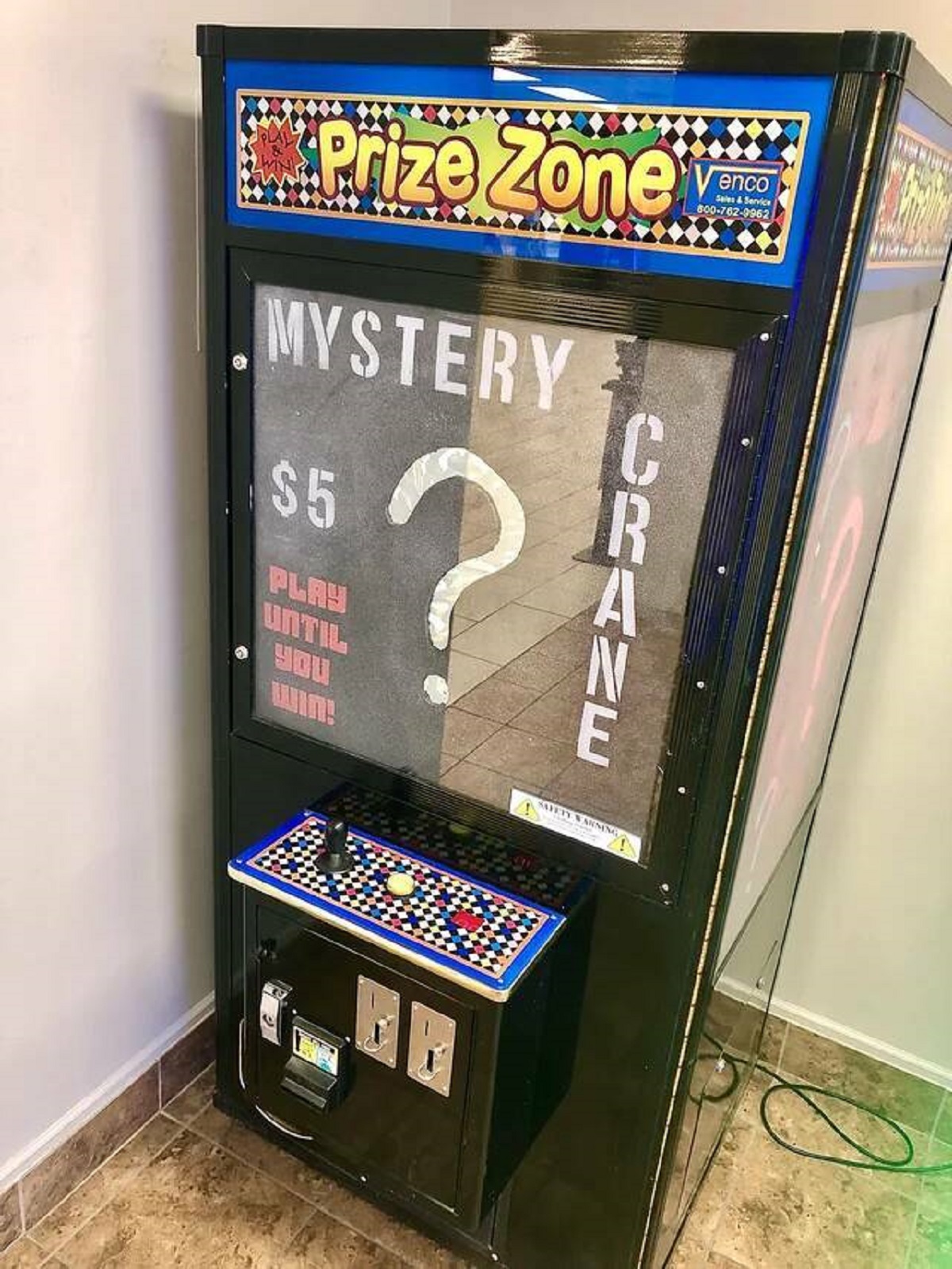 video game arcade cabinet - Prize Zone Mystery $5 Play Holl Hanrin Crane enco