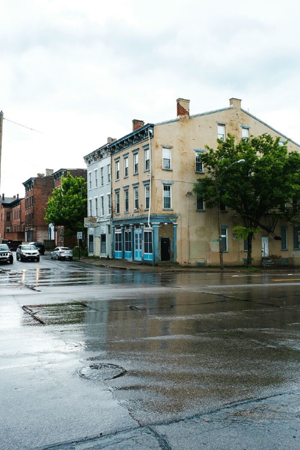 Invisible lane markings when roads are wet.