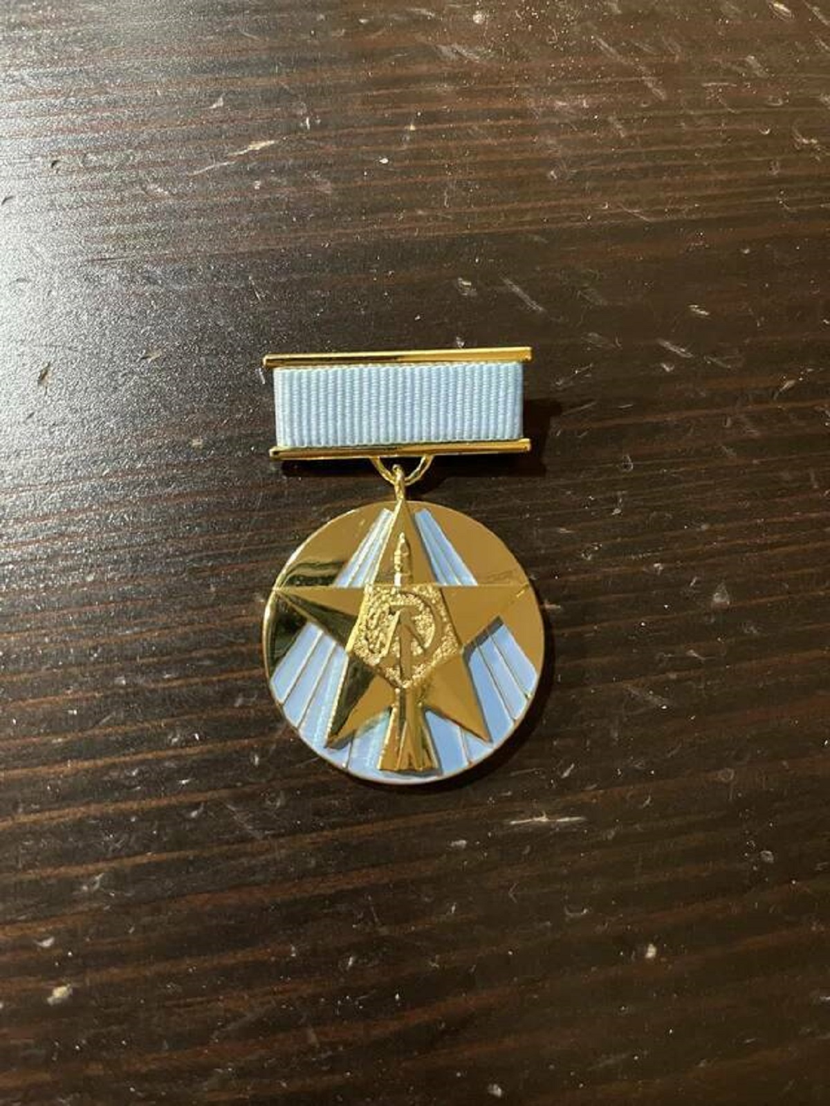 "Found in a London antique shop: East German ‘Cosmonaut-Pilot’ medal"