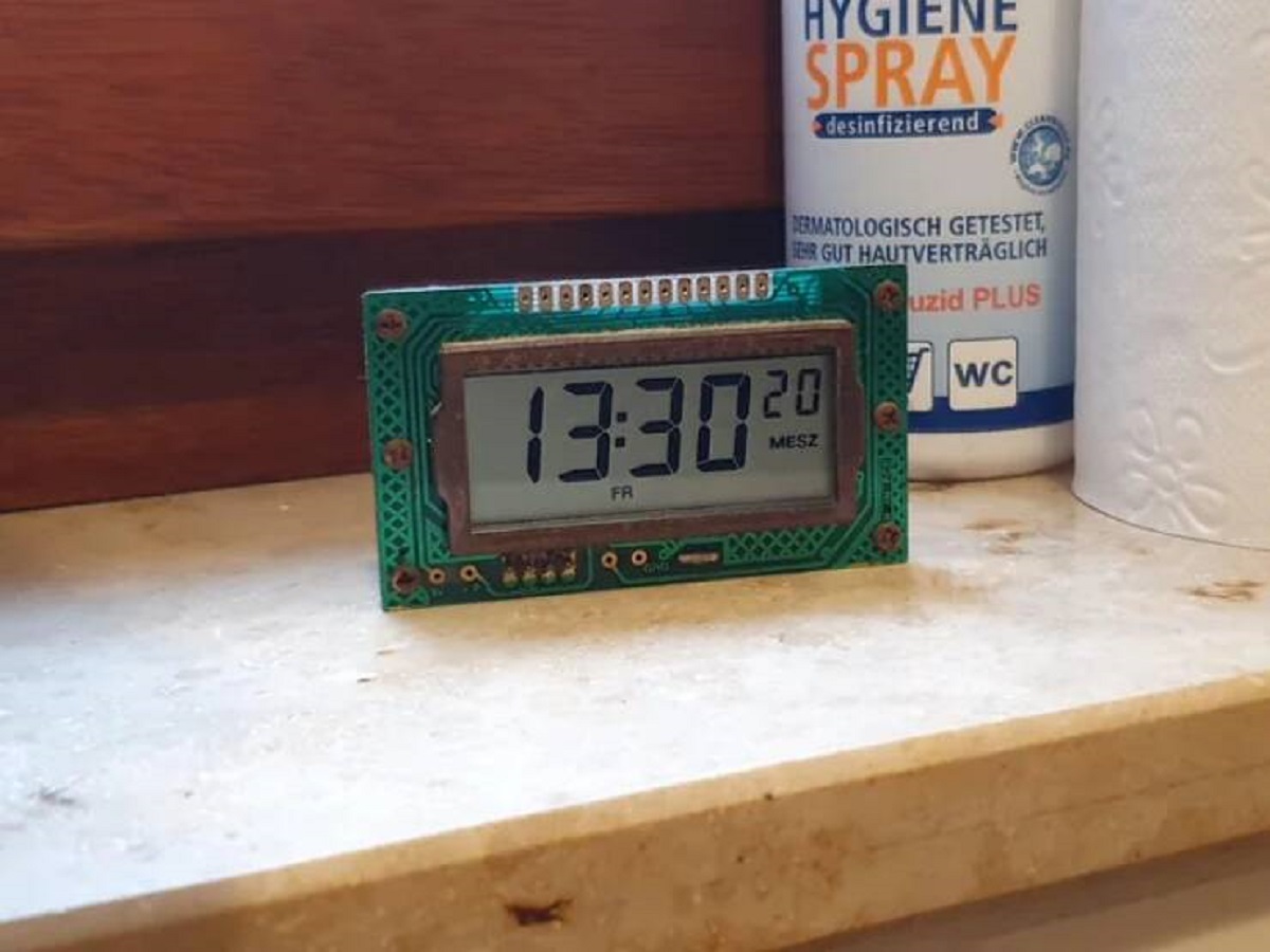 "Approx 30 + year old 'atomic clock receiver' still working perfectly. Germany, Conrad Electronic."