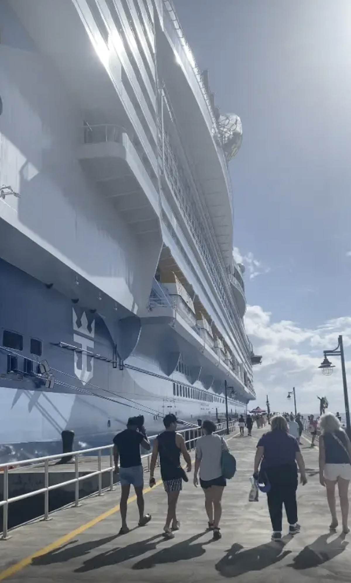 The World’s Largest Cruise Ship, Icon of the Seas