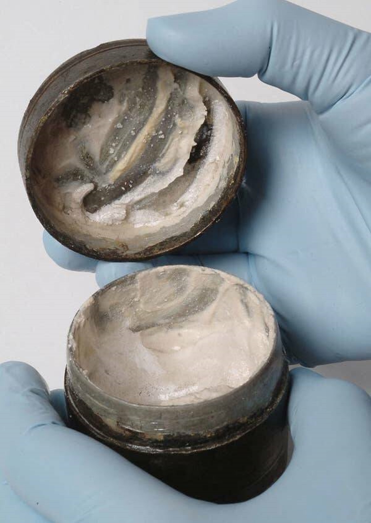 This 2000-year-old Roman container of face cream was found on the south bank of the Thames river — and still has the finger marks of its last owner!