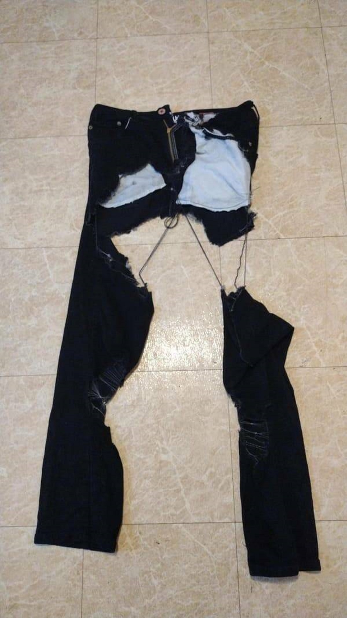 “Me and my bf went to goodwill and he bought a couple pairs of pants. Came home and washed them. This is what it looks like”