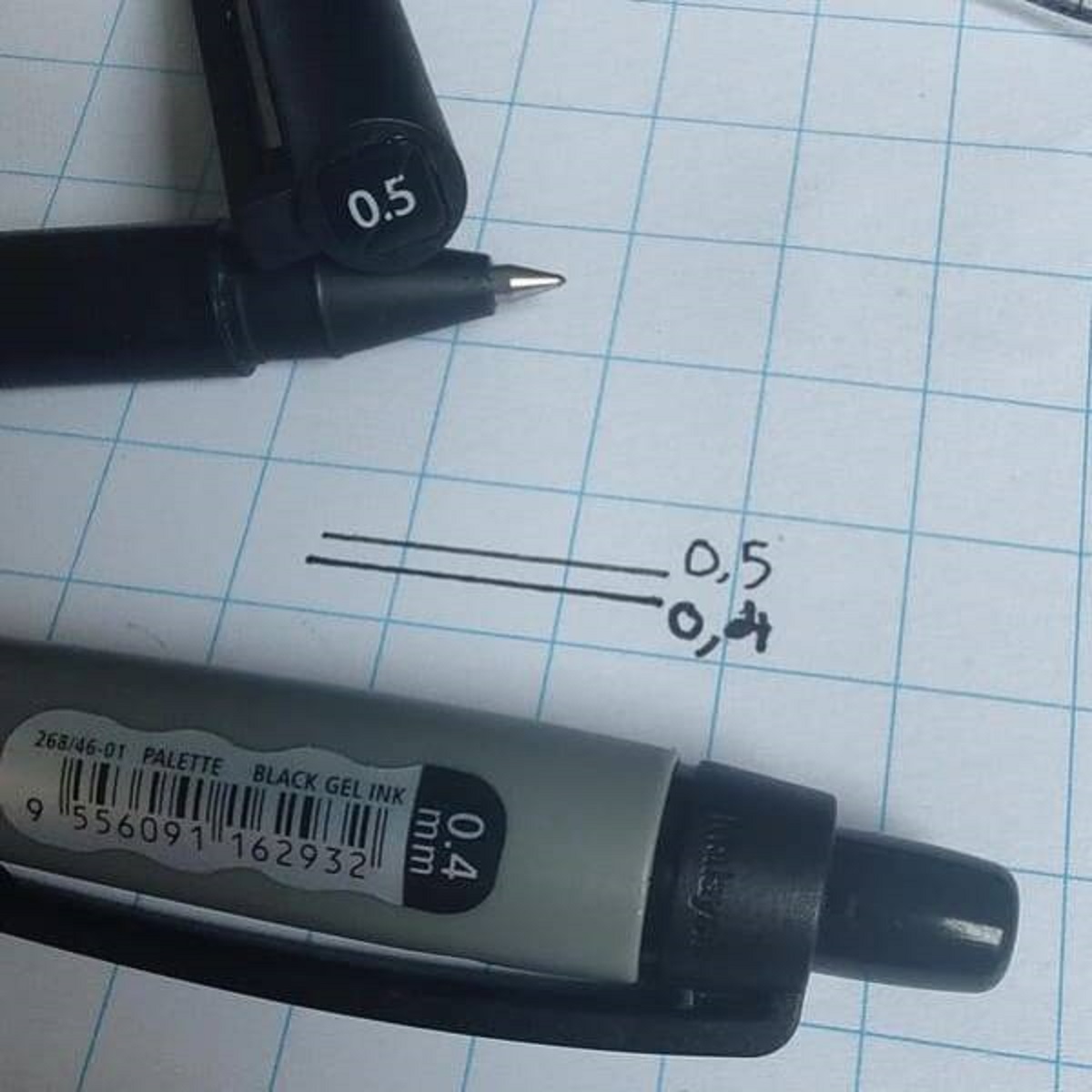 “My 0.4mm ball pen writes thicker lines than my 0.5mm one”